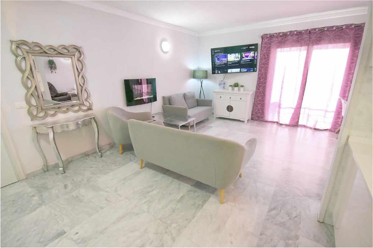 Dinastia D201 By Tenerife Rental & Sales Los Cristianos  Exterior photo