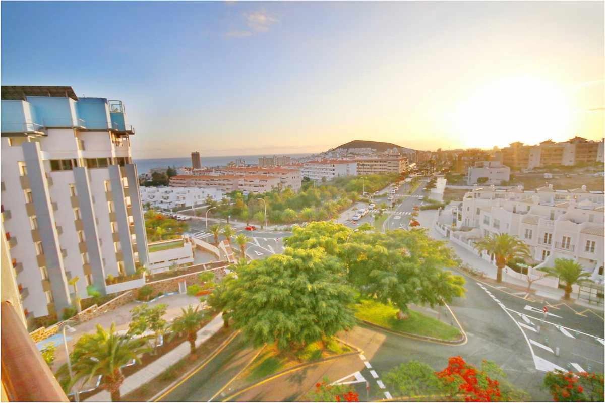 Dinastia D201 By Tenerife Rental & Sales Los Cristianos  Exterior photo