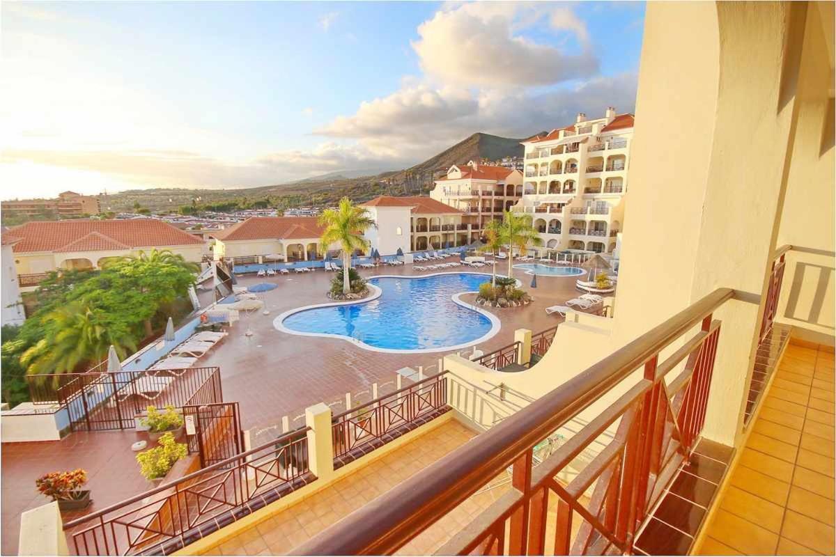 Dinastia D201 By Tenerife Rental & Sales Los Cristianos  Exterior photo